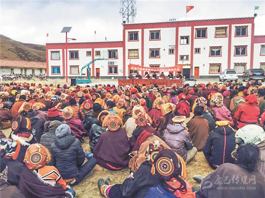 石渠縣開展“千人大下鄉(xiāng)” 、“千人大宣講”、“千人大走訪”活動(dòng)掠影
