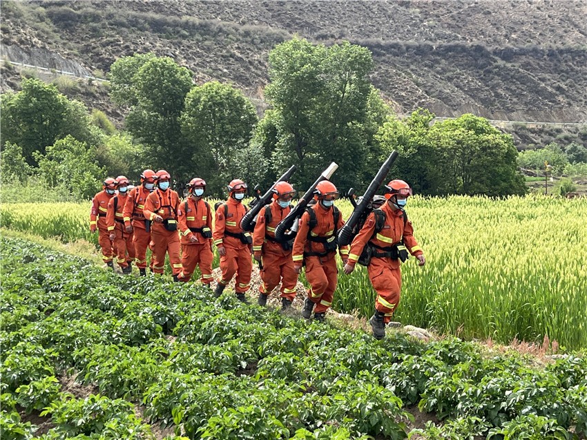 森林消防.jpg 森林消防.jpg